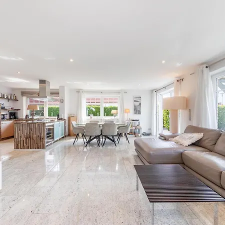 Ocean Living Apartment *